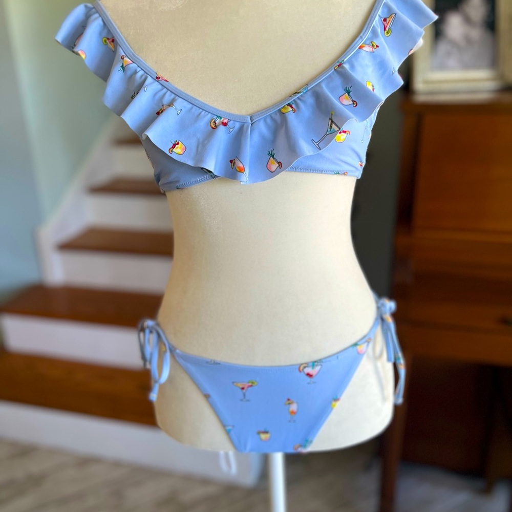 Cocktails 🍹 bikini so cute size small